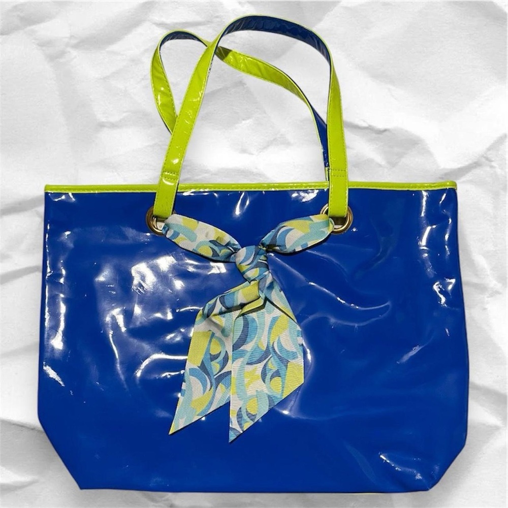 Blue and green 70s inspired tote bag with a tie on the front
